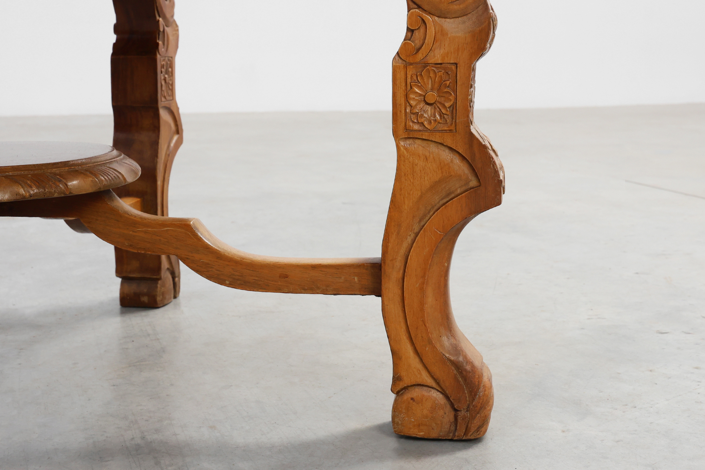 Renaissance‑Style Round Walnut Coffee Table, France &ndash; Late 19th Centurythumbnail